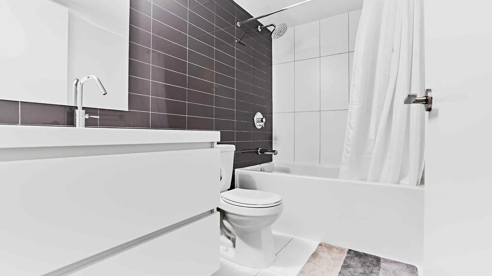 Guestbnb - 2 Storey 3Br Condo Entertainment Dist. Toronto